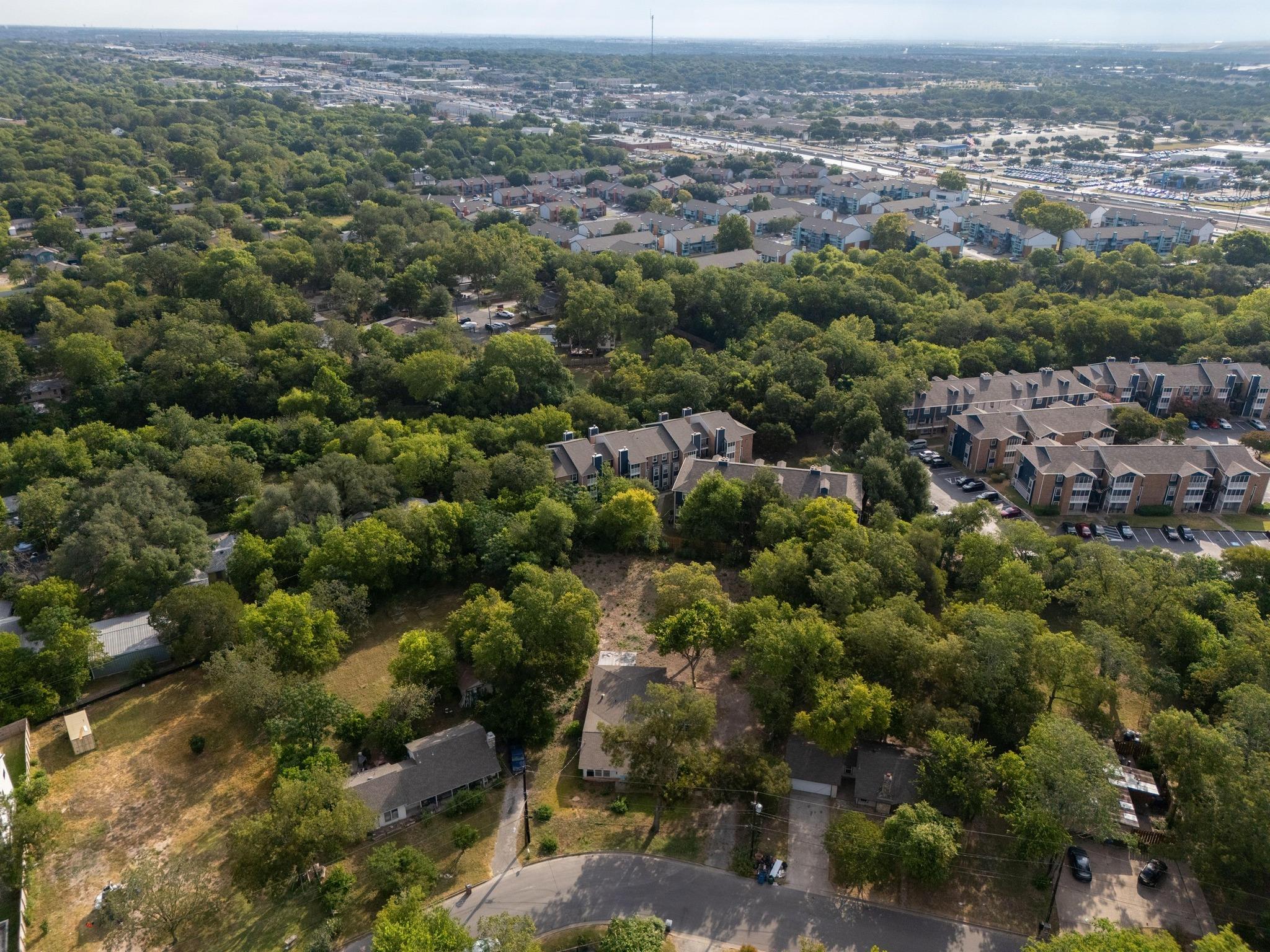 300 Pecan DR