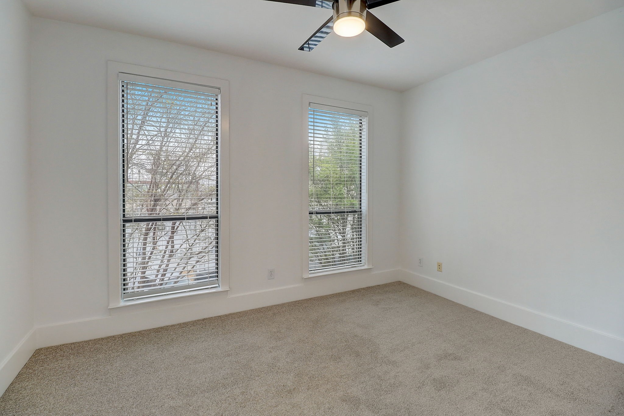 2606 Shelby Avenue 206