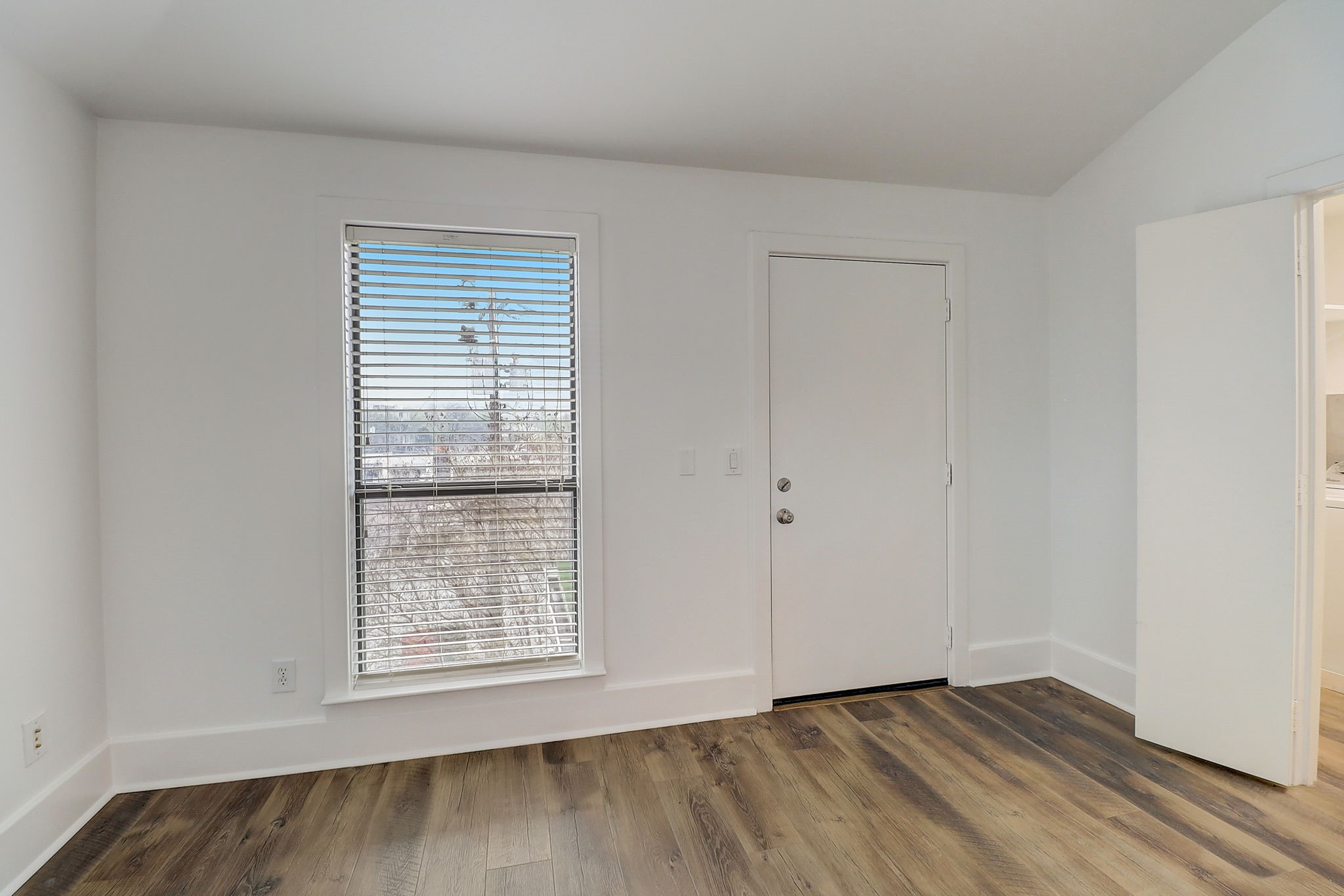 2606 Shelby Avenue 206