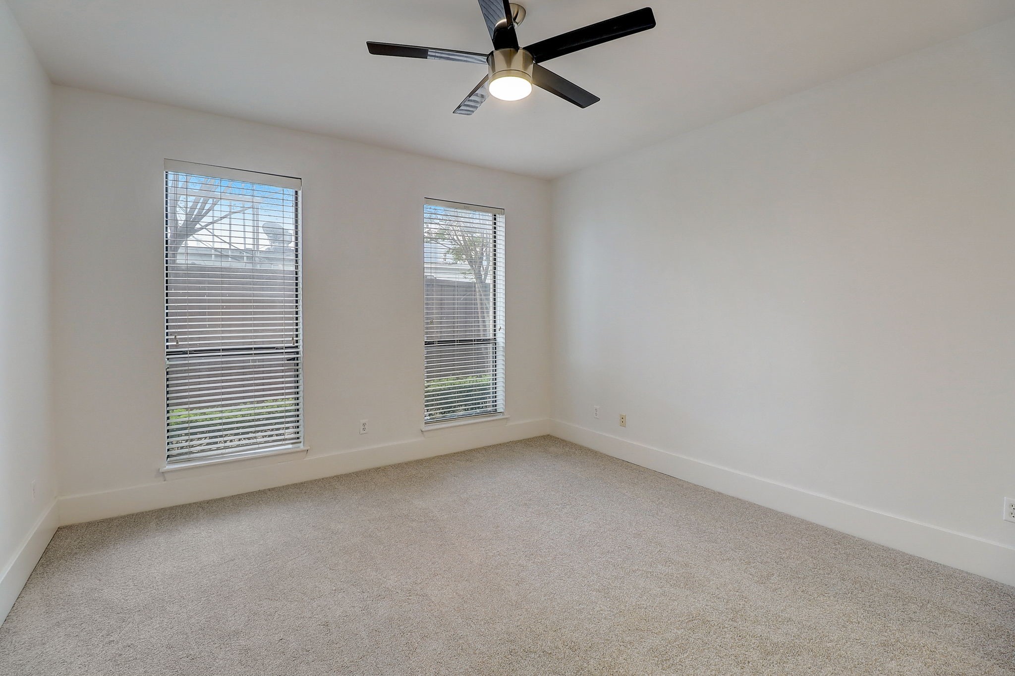 2606 Shelby Avenue 206