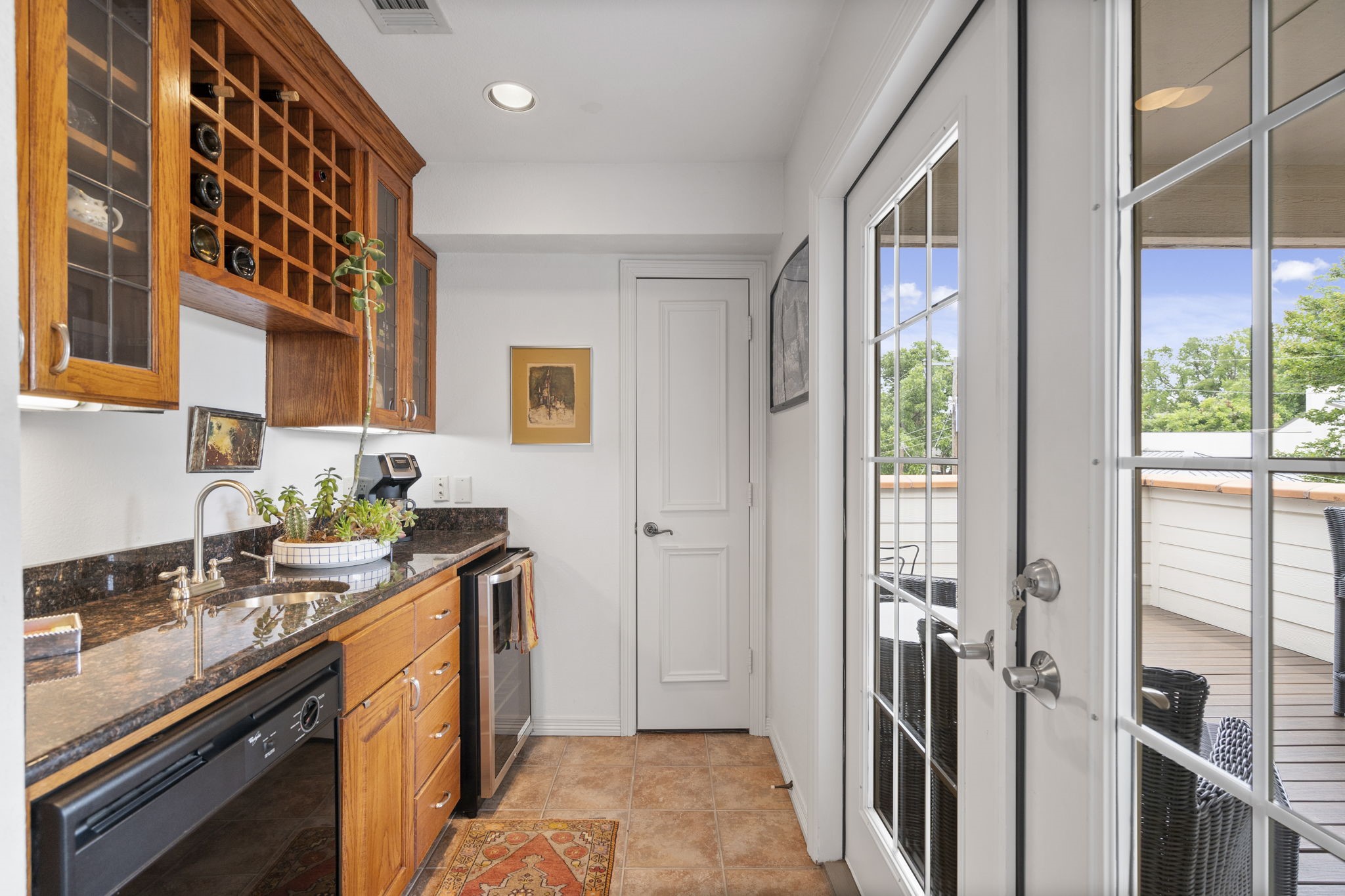 3445 Shenandoah Street