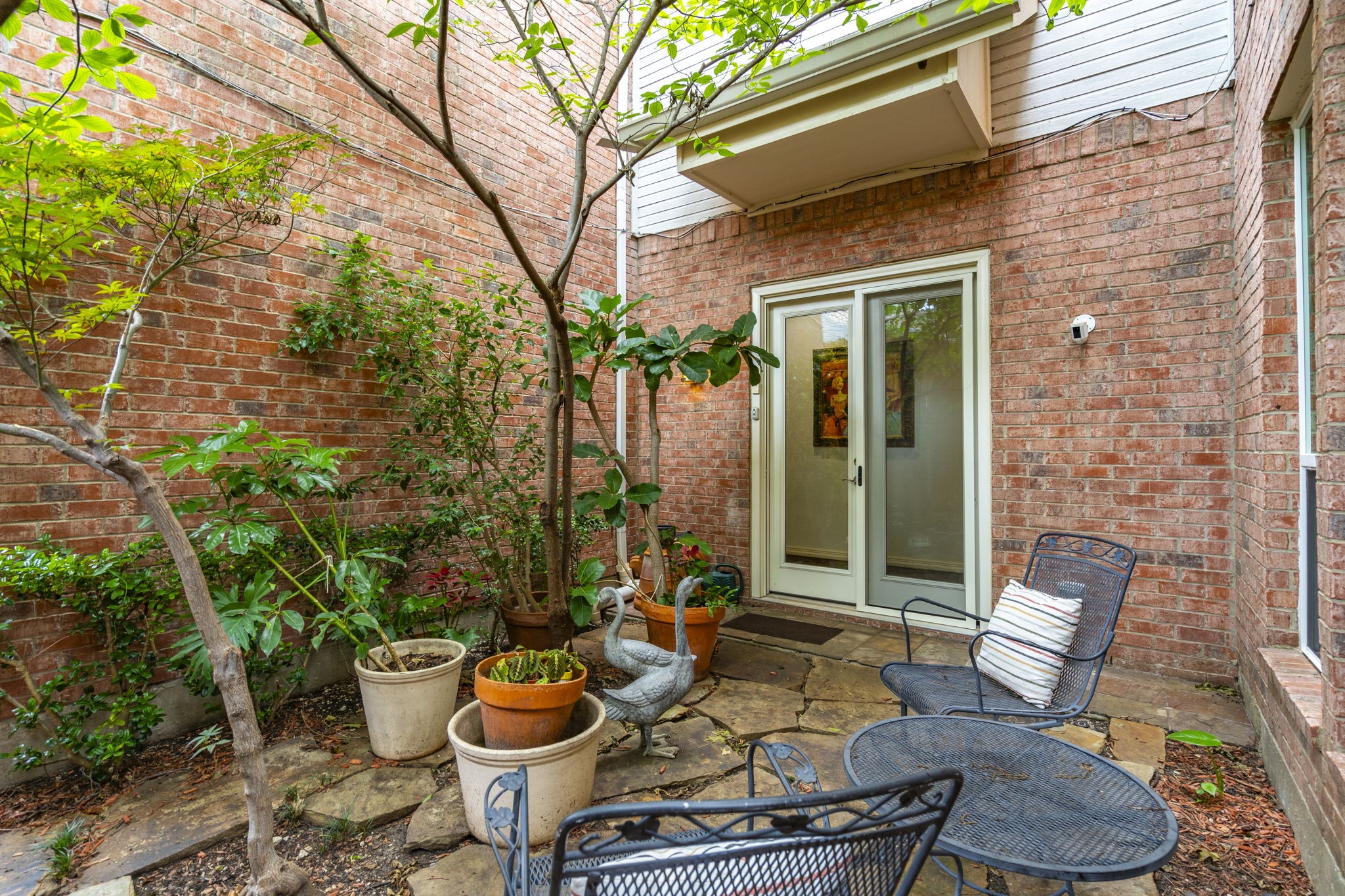 3445 Shenandoah Street