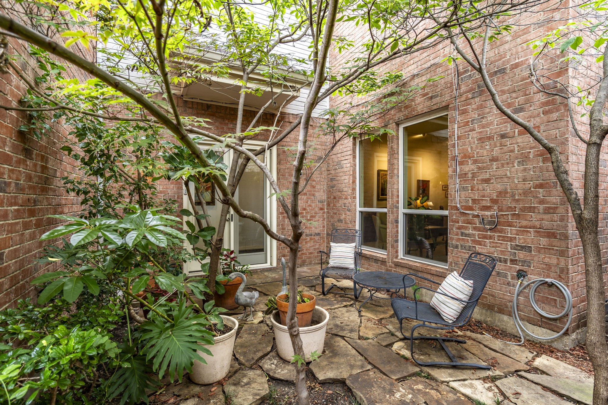 3445 Shenandoah Street