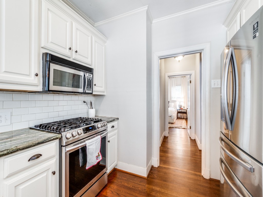 5915 Monticello Avenue