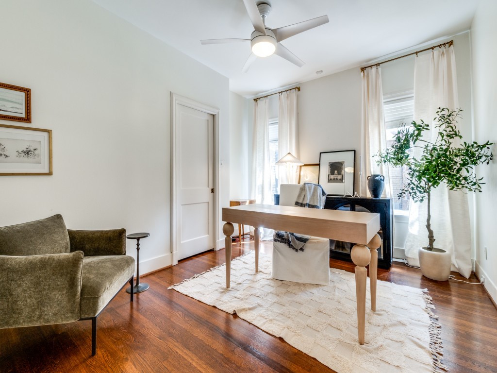 5915 Monticello Avenue