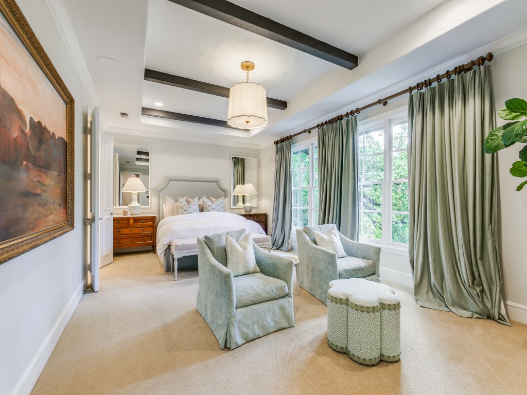 3220 Wentwood Drive