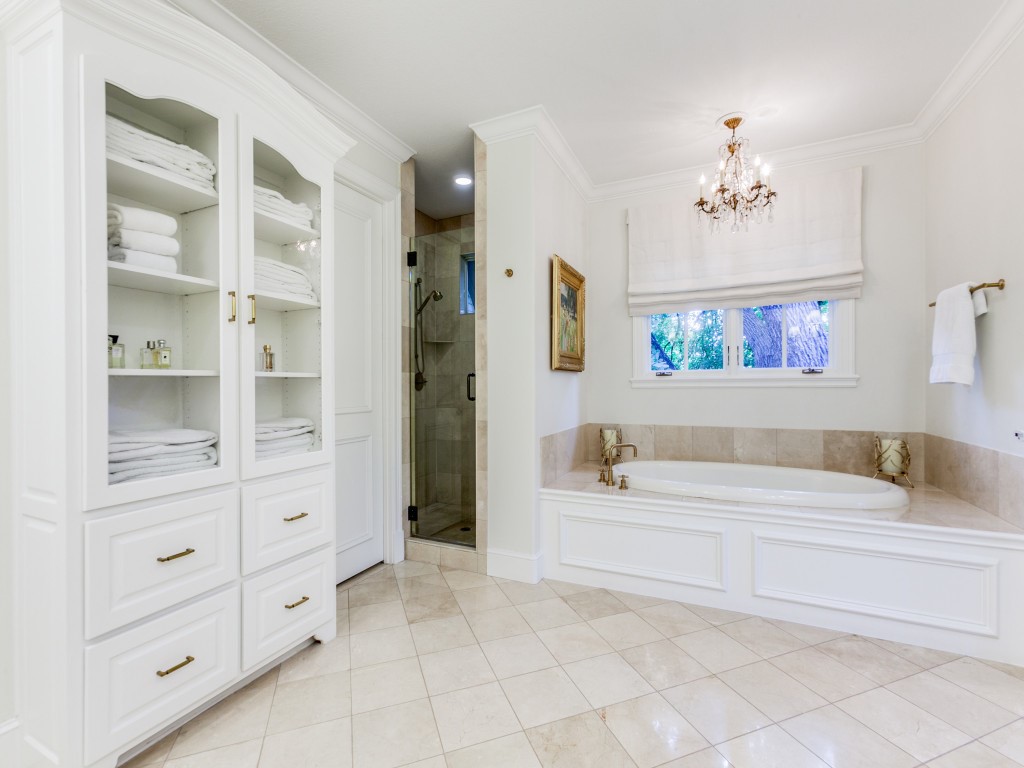 3220 Wentwood Drive
