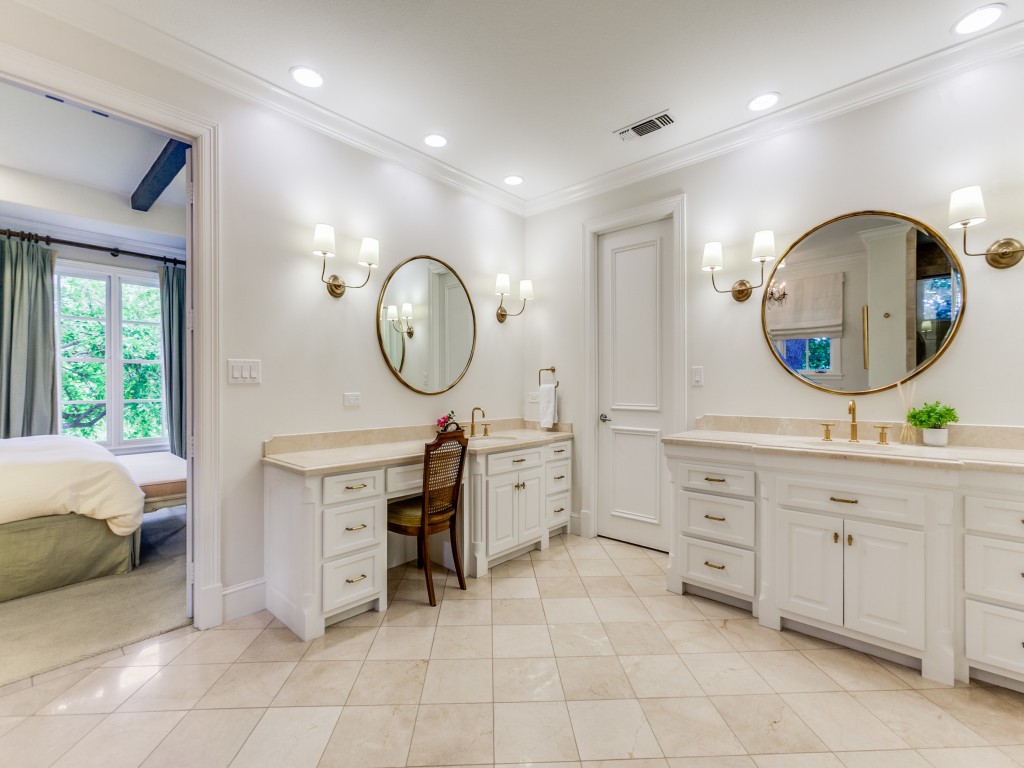 3220 Wentwood Drive