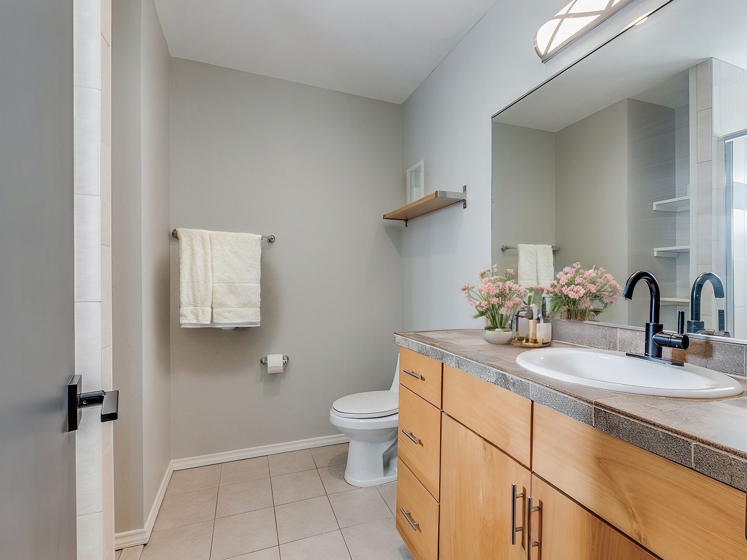 4616 W Lovers Lane 121