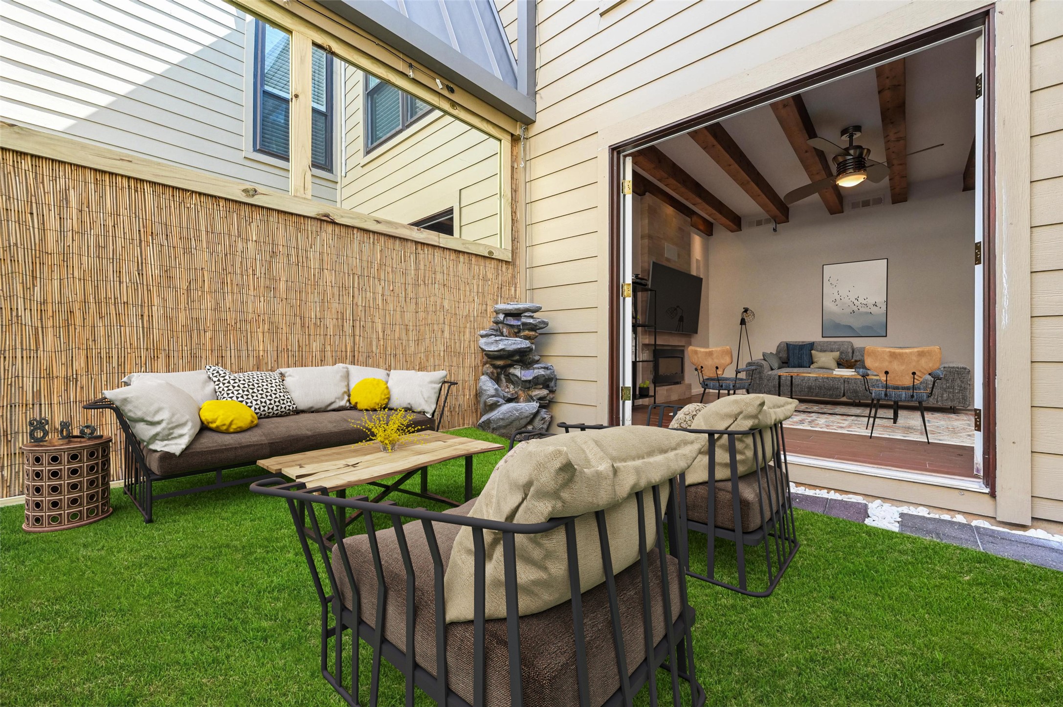 3949 Buena Vista Street E