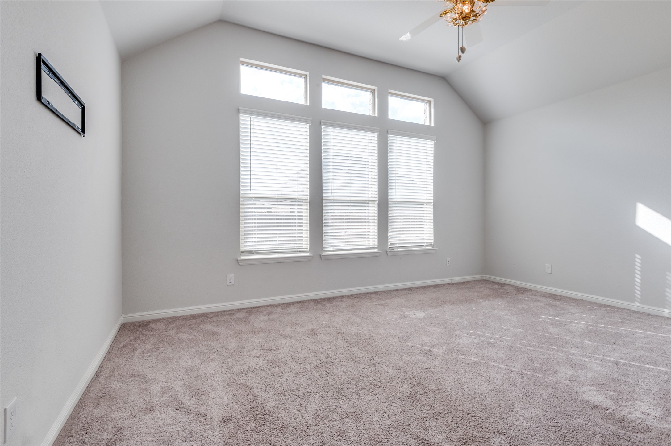 7808 Links Drive