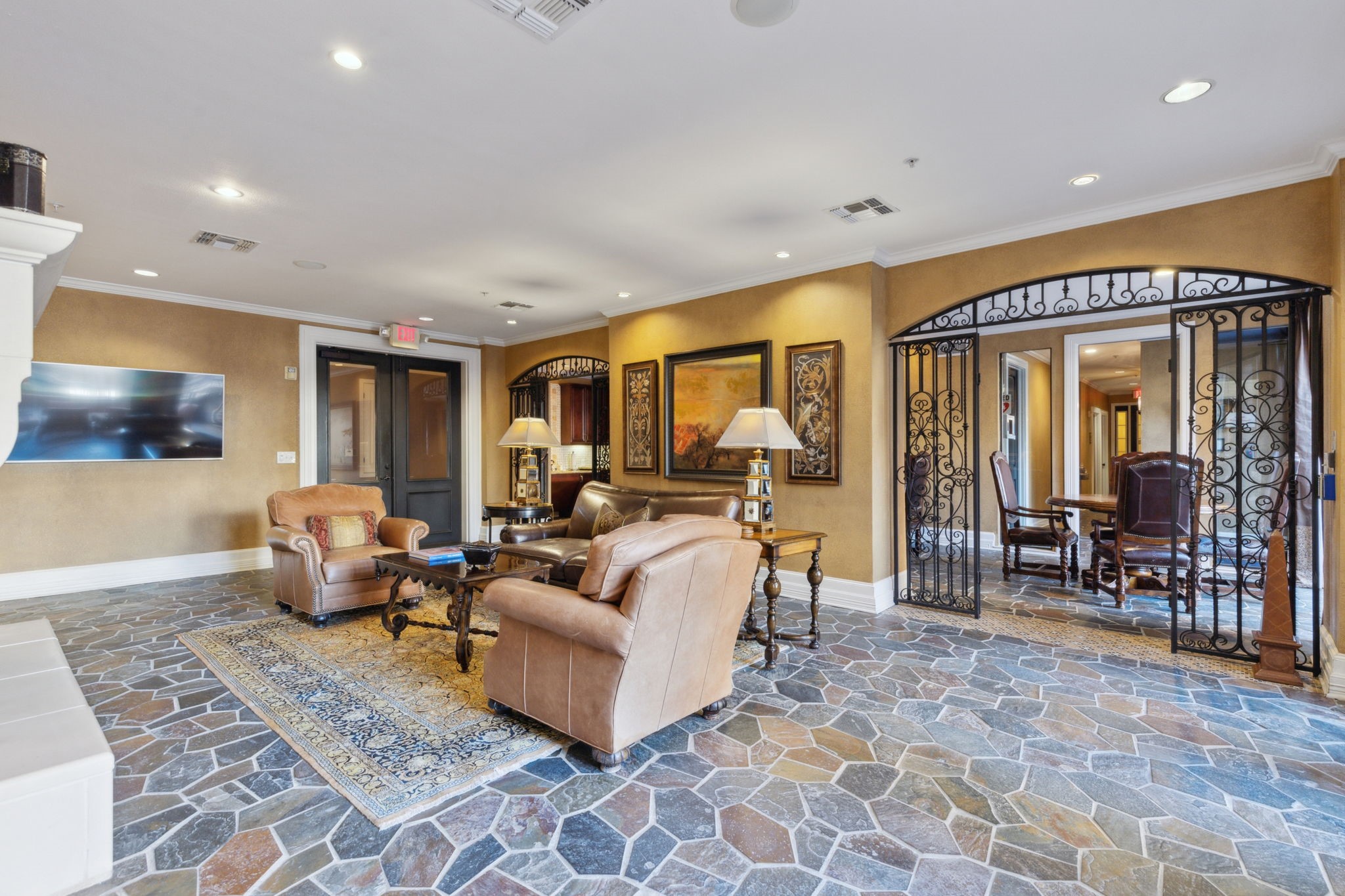 8616 Turtle Creek Boulevard 402