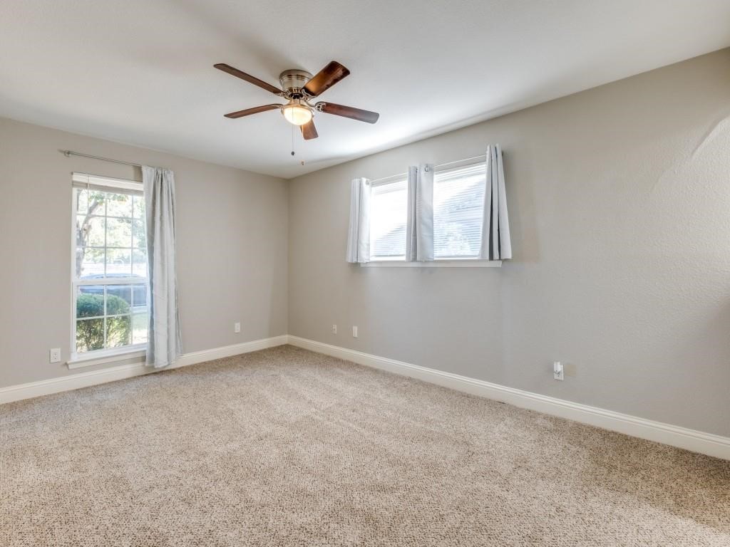 1906 Gross Road