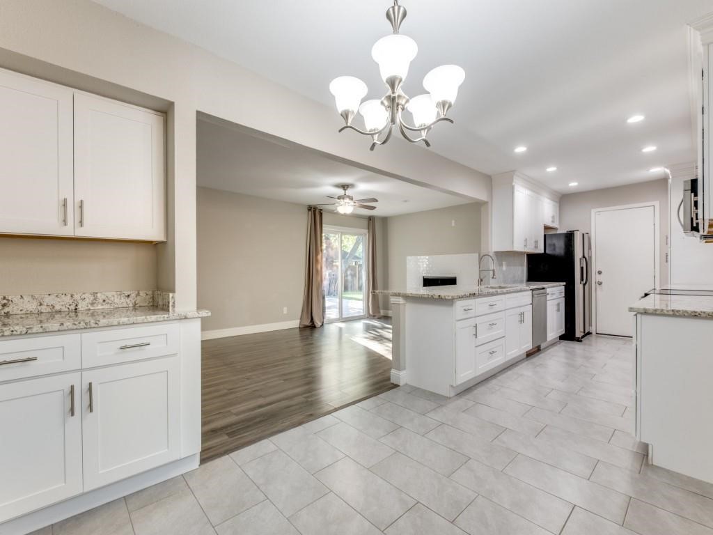 1906 Gross Road