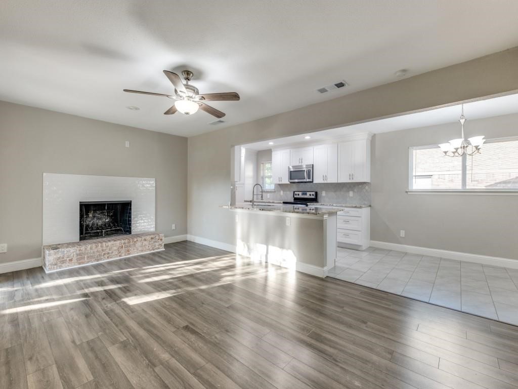 1906 Gross Road