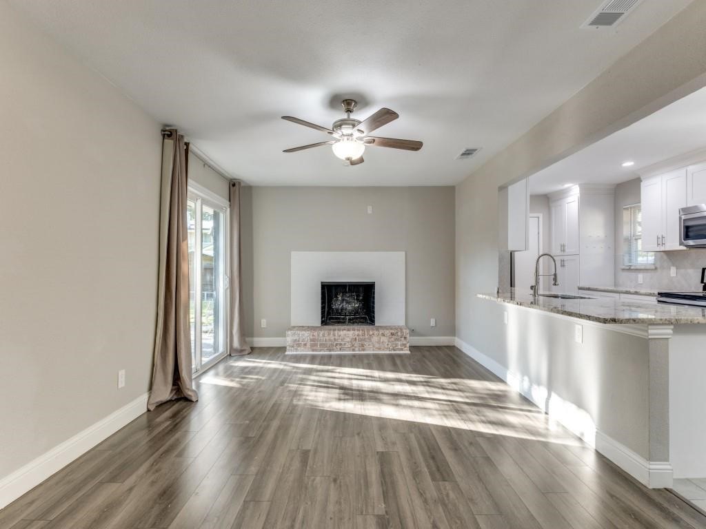 1906 Gross Road