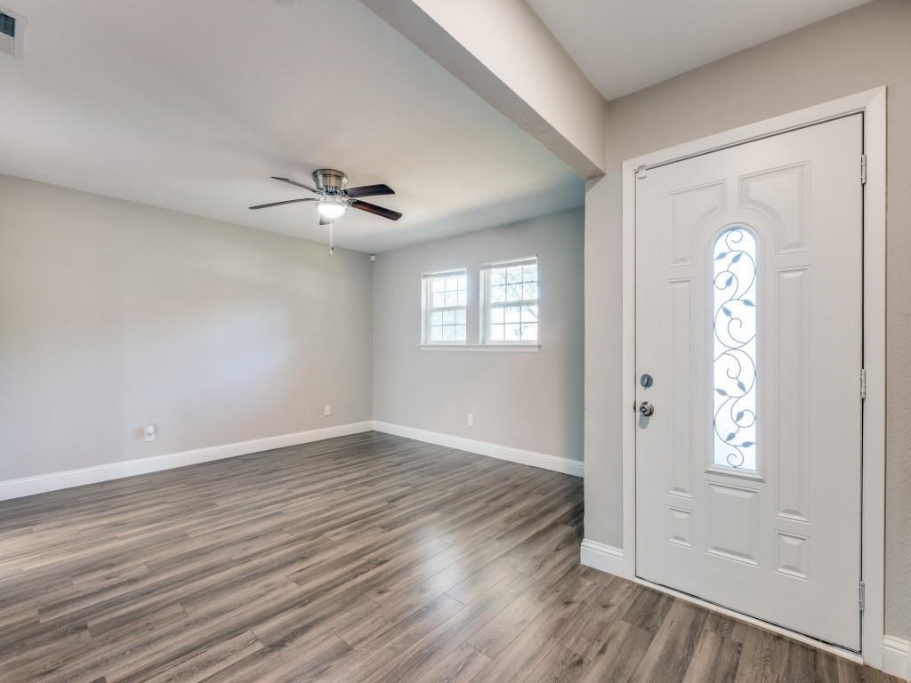 1906 Gross Road