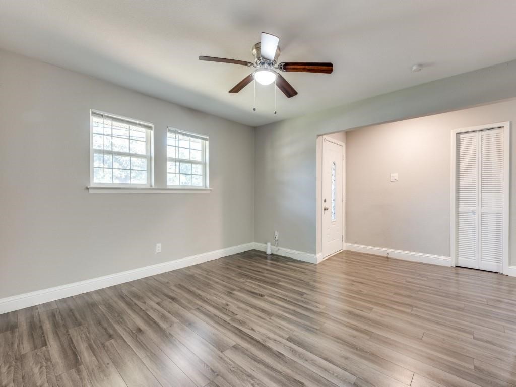 1906 Gross Road