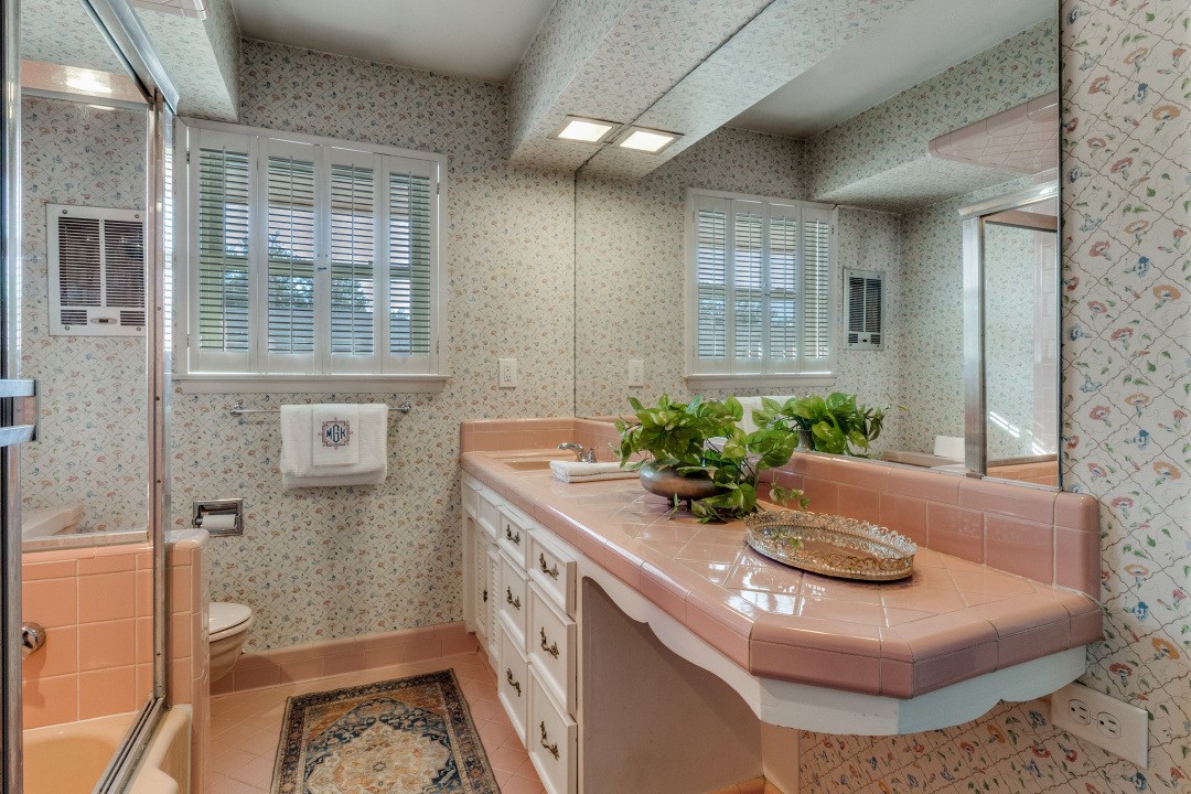 6130 Bandera Avenue C