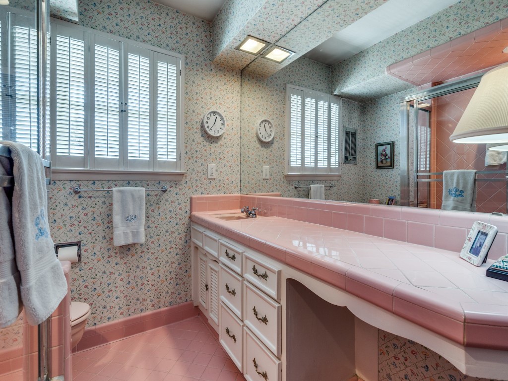 6130 Bandera Avenue C