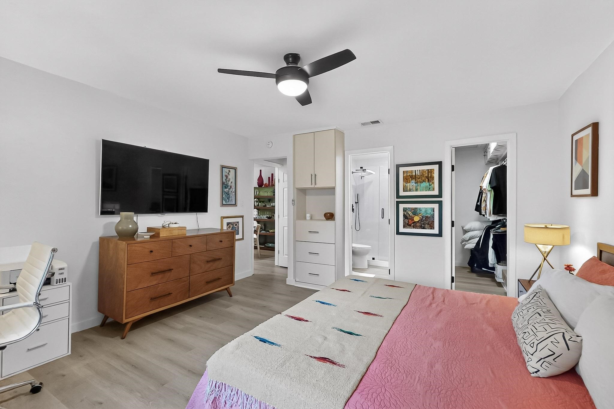 6646 E Lovers Lane 408