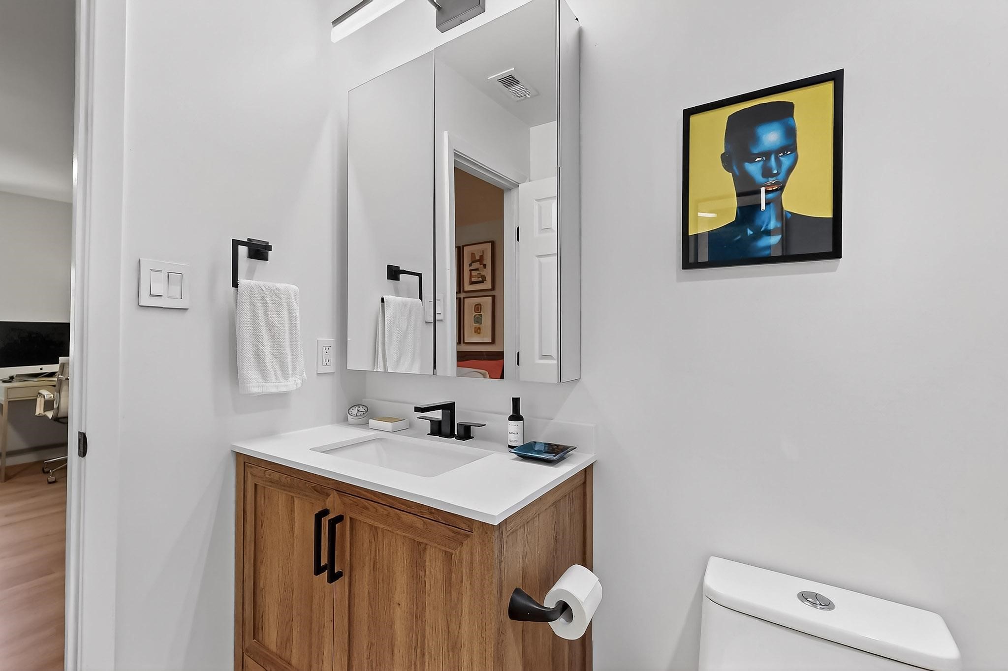 6646 E Lovers Lane 408