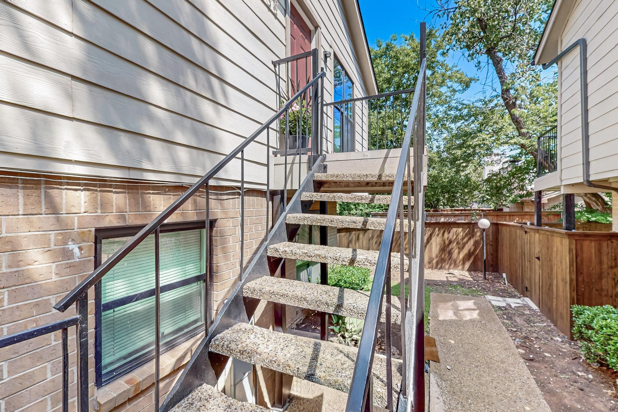 6646 E Lovers Lane 408