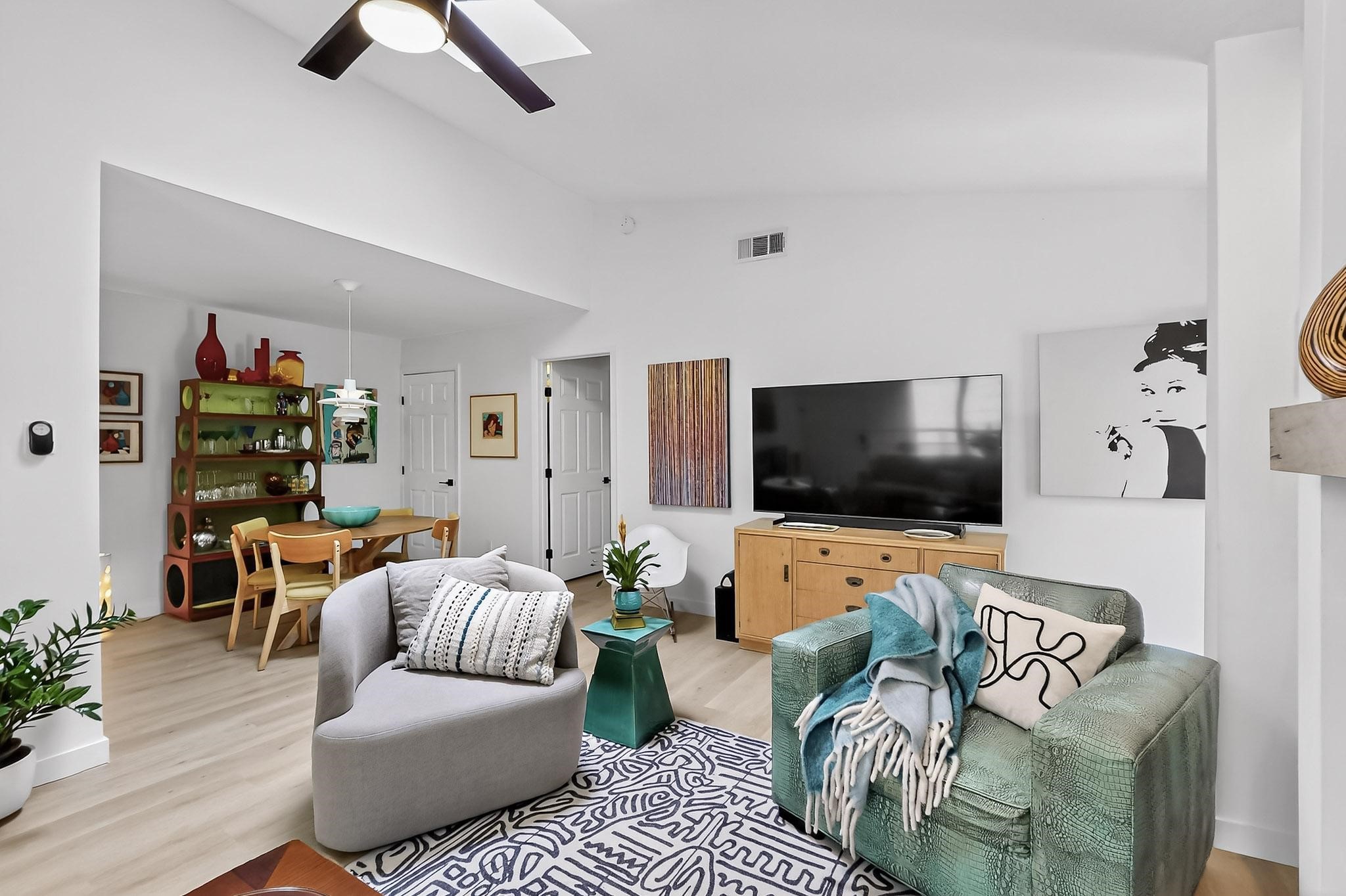 6646 E Lovers Lane 408