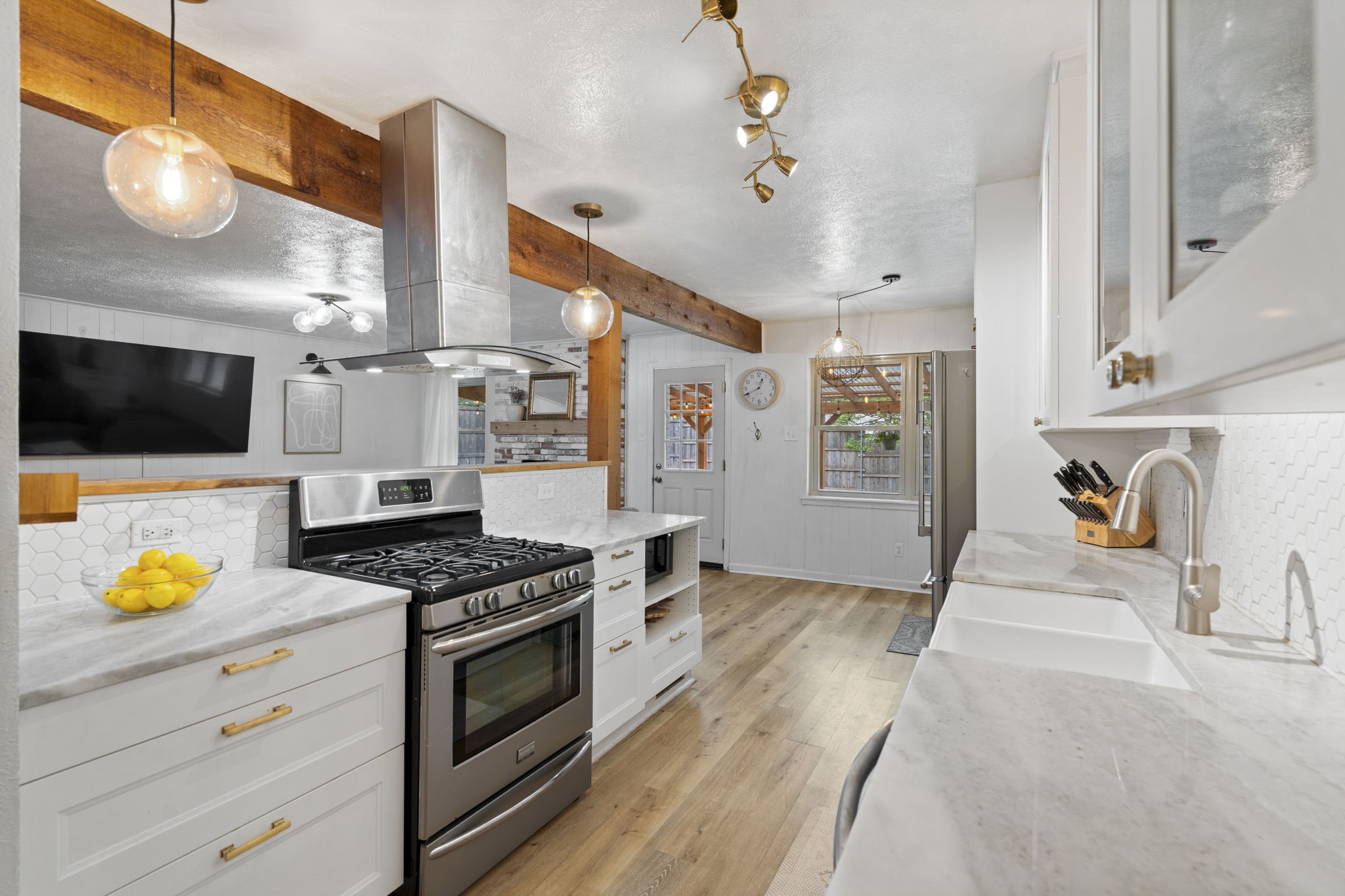 13426 Mill Grove Lane