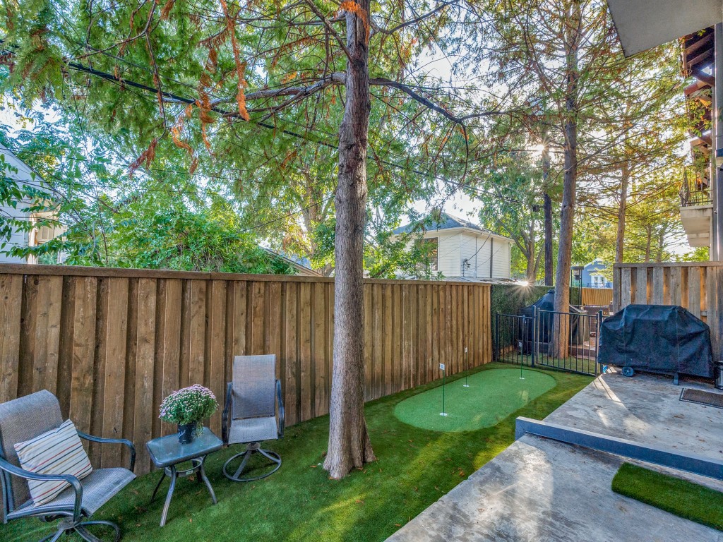 5808 Mccommas Boulevard A106