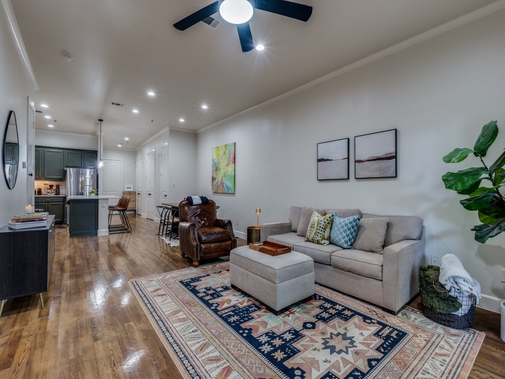 5808 Mccommas Boulevard A106