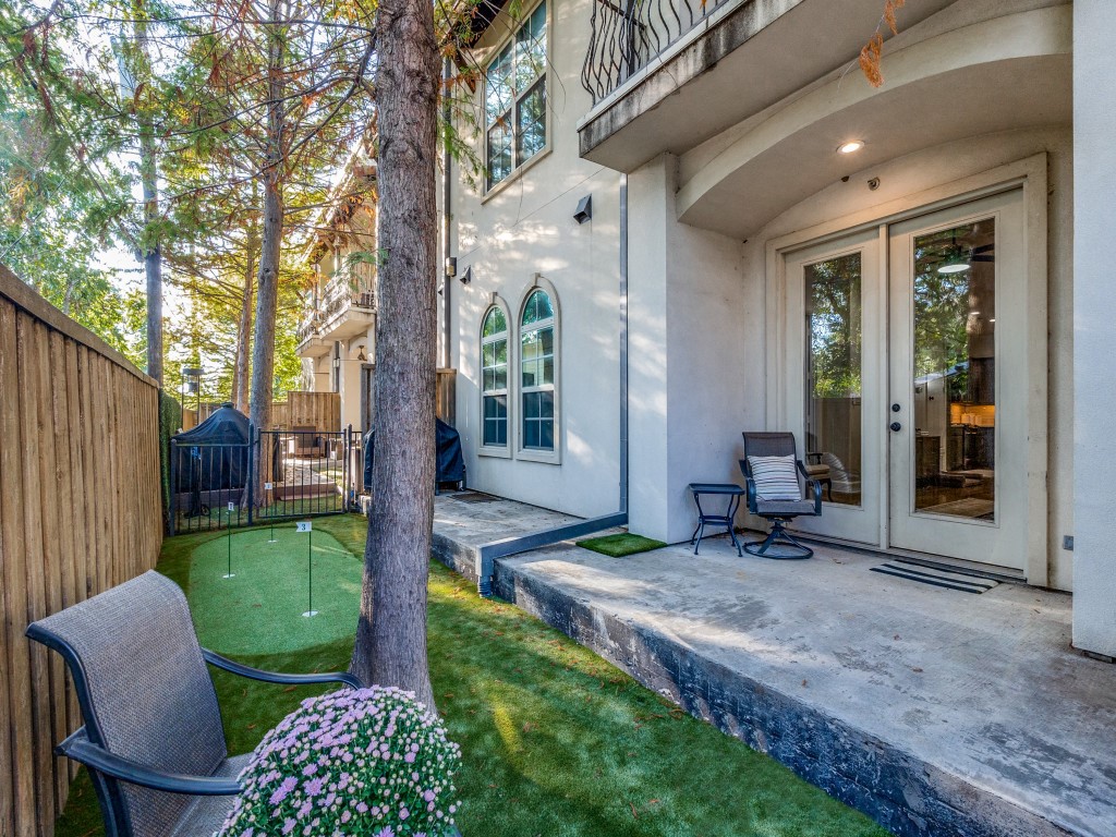 5808 Mccommas Boulevard A106