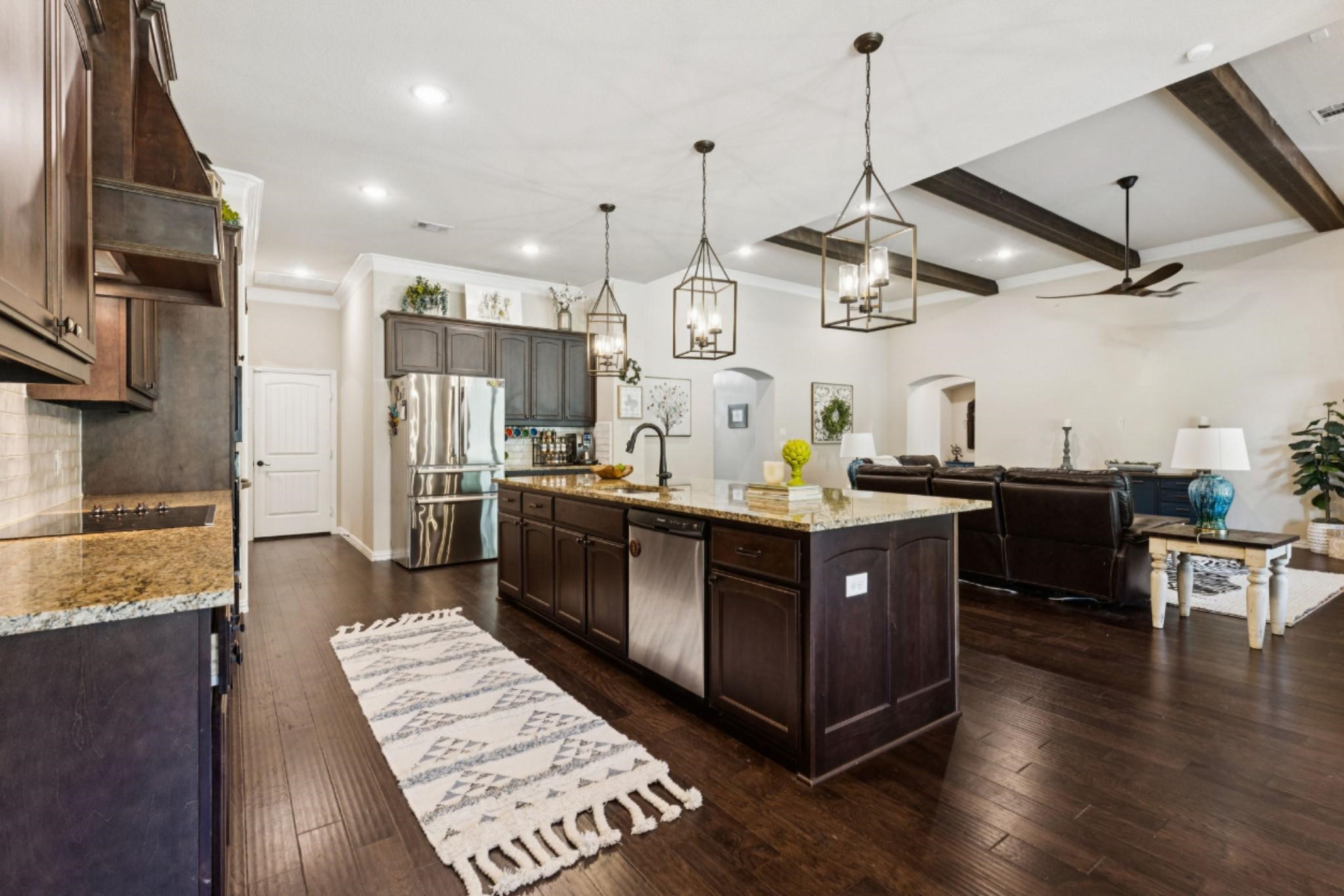 4580 County Road 494