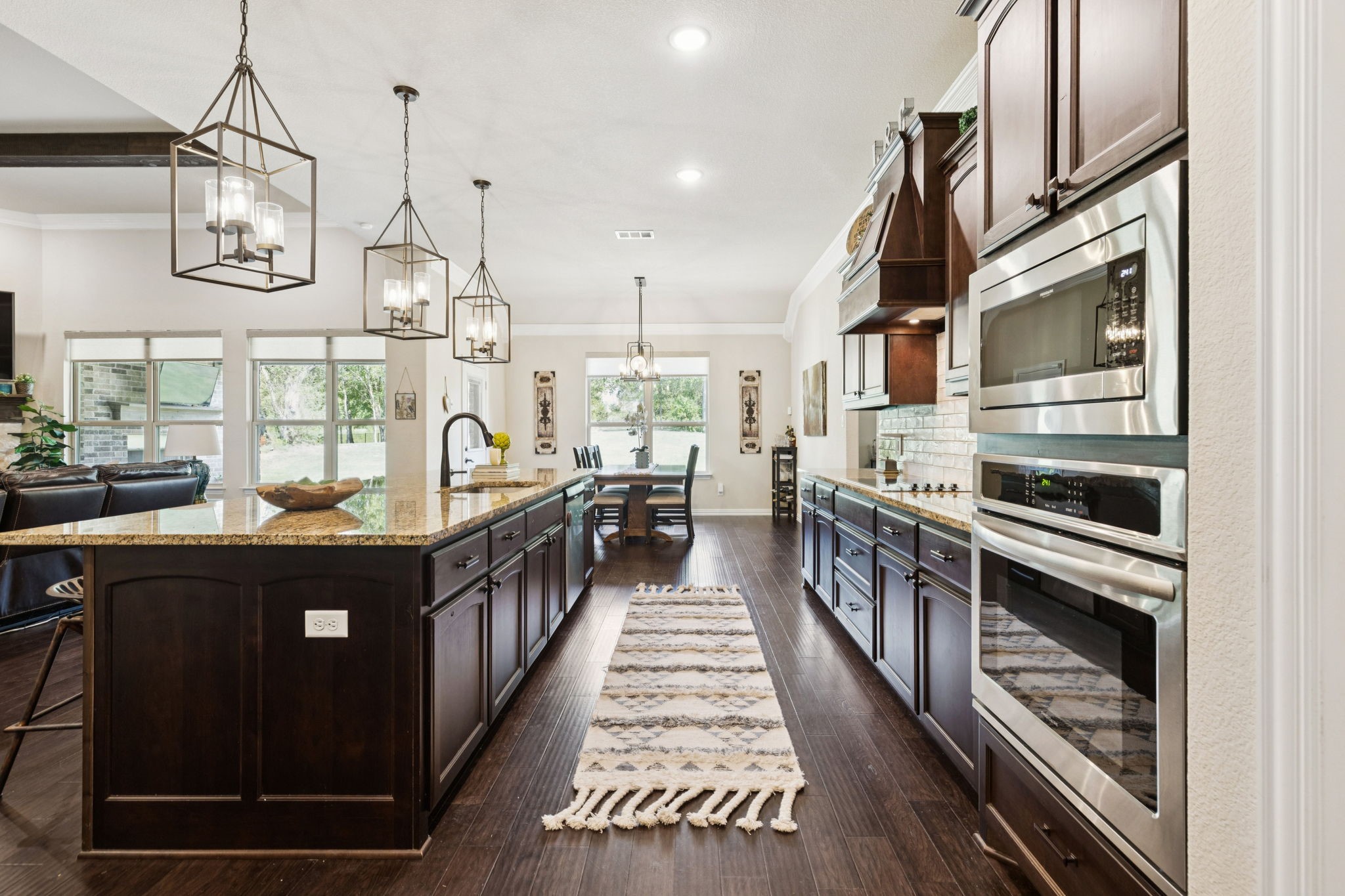 4580 County Road 494