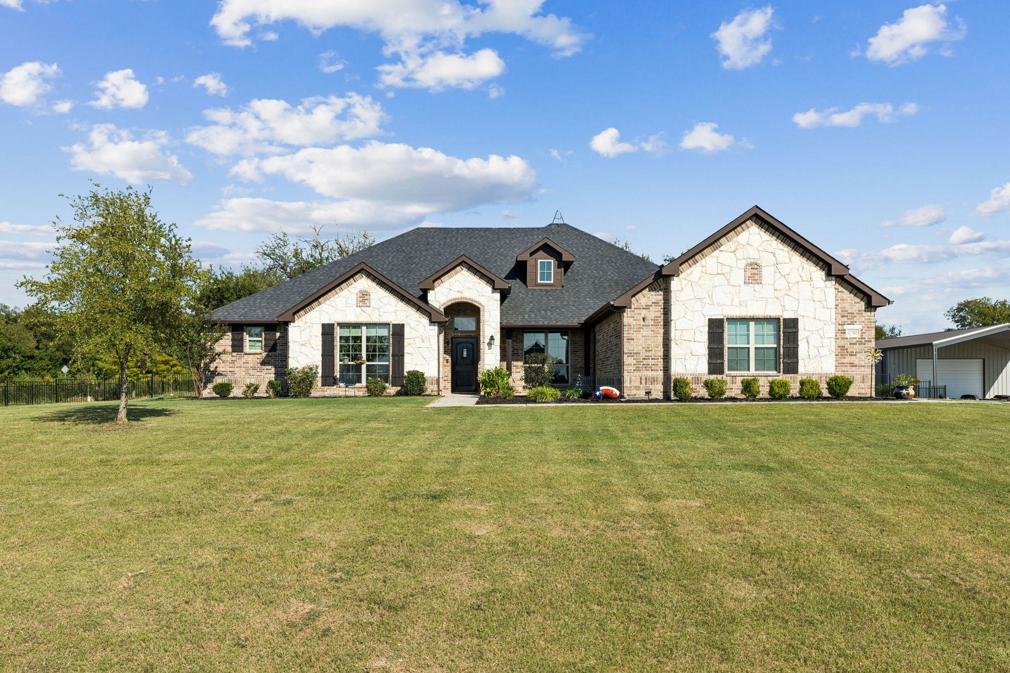 4580 County Road 494
