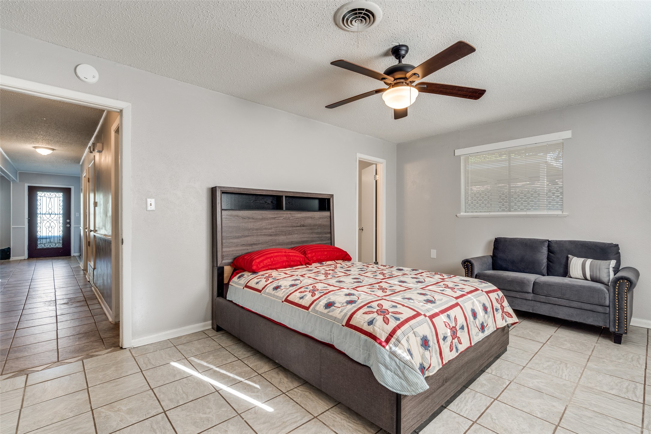 1505 N Matthews Street