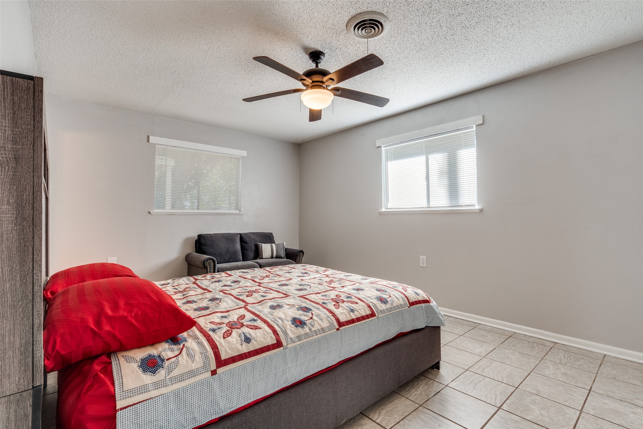 1505 N Matthews Street