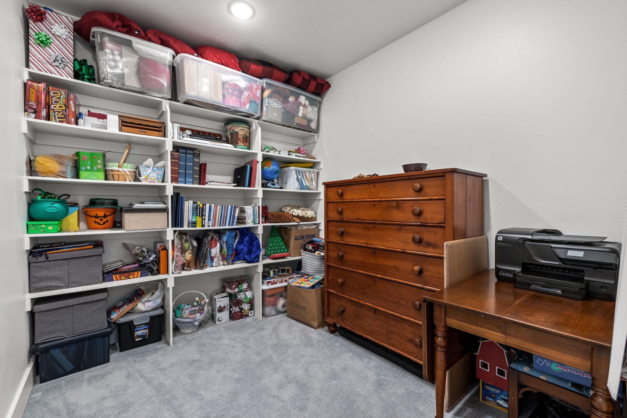 5639 W Amherst Avenue