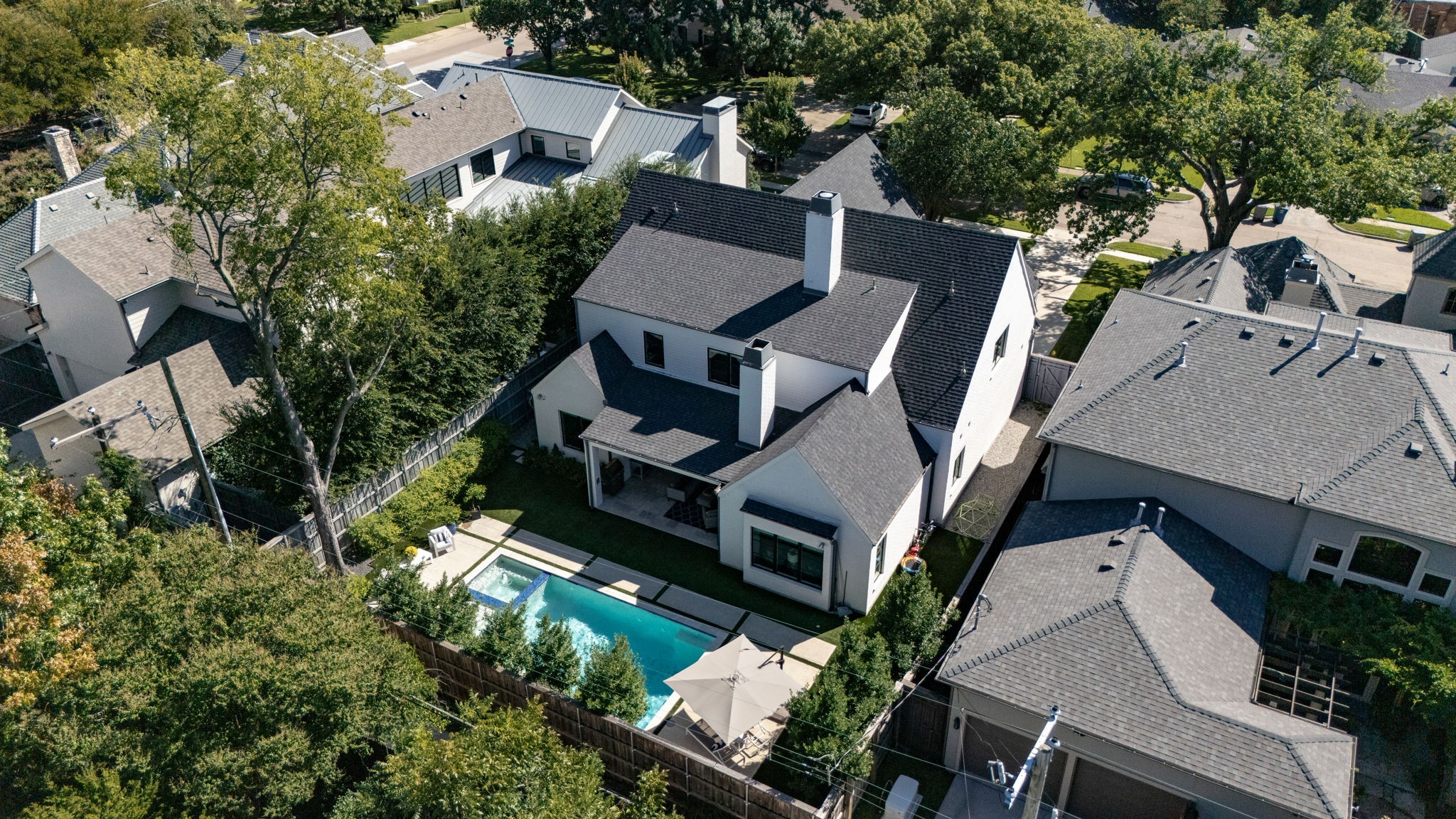 5639 W Amherst Avenue