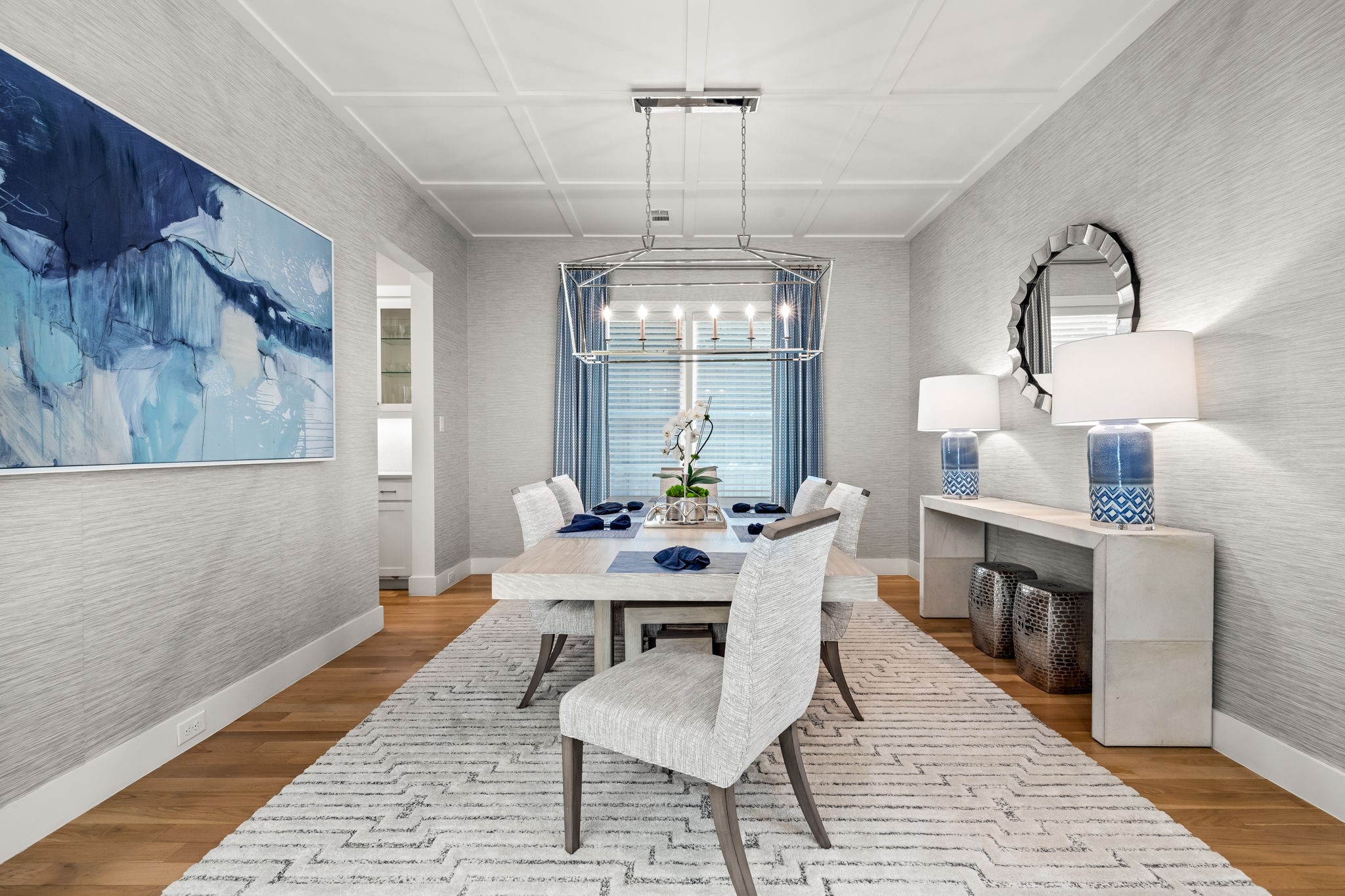 5639 W Amherst Avenue