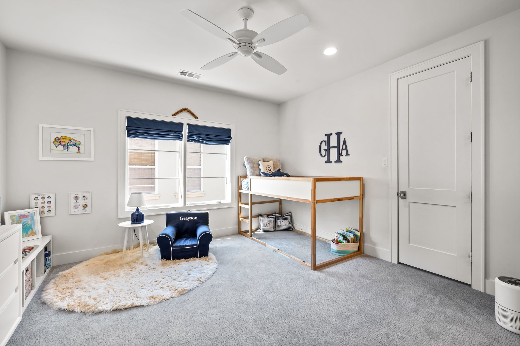 5639 W Amherst Avenue