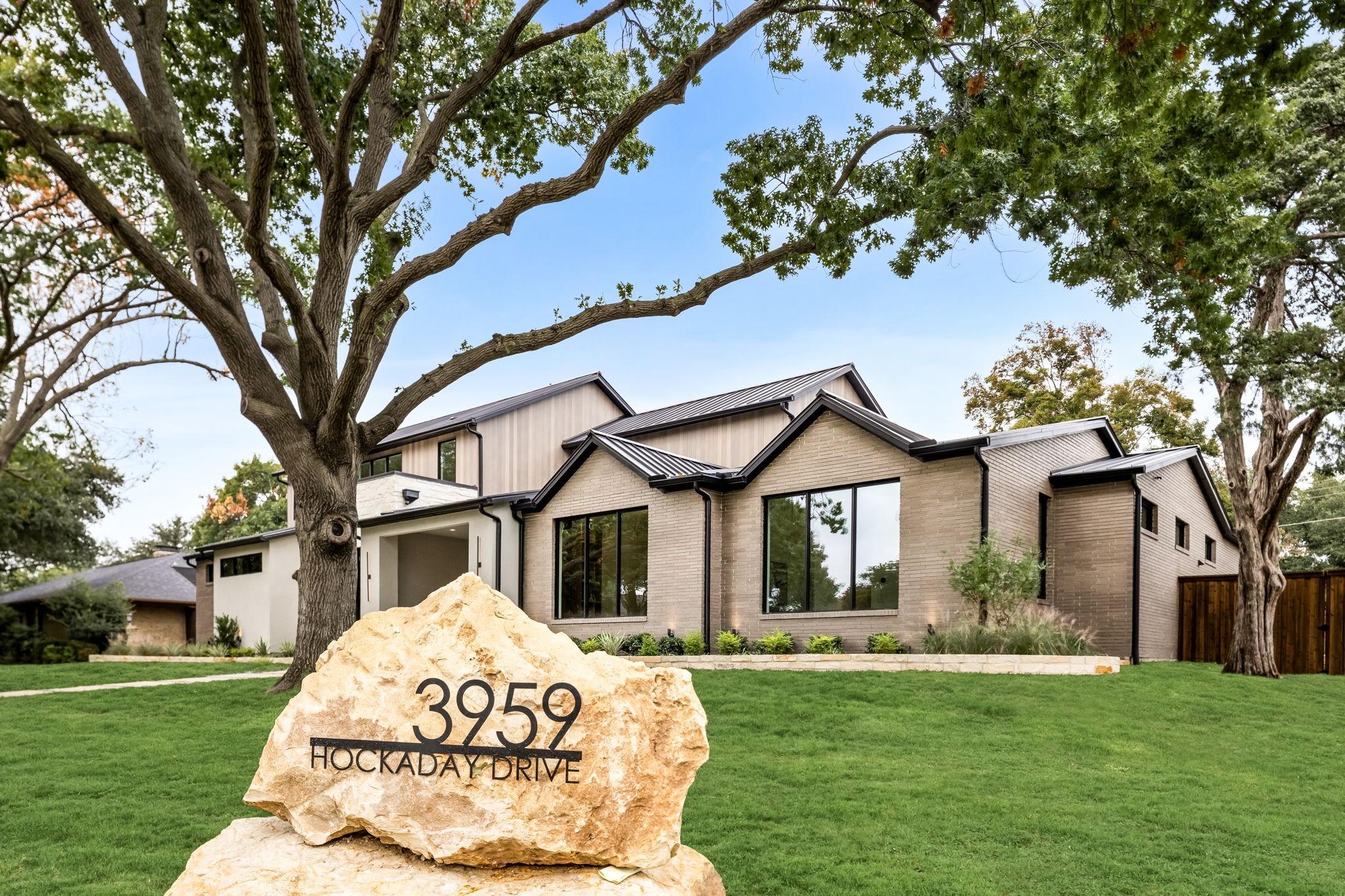 3959 Hockaday Drive