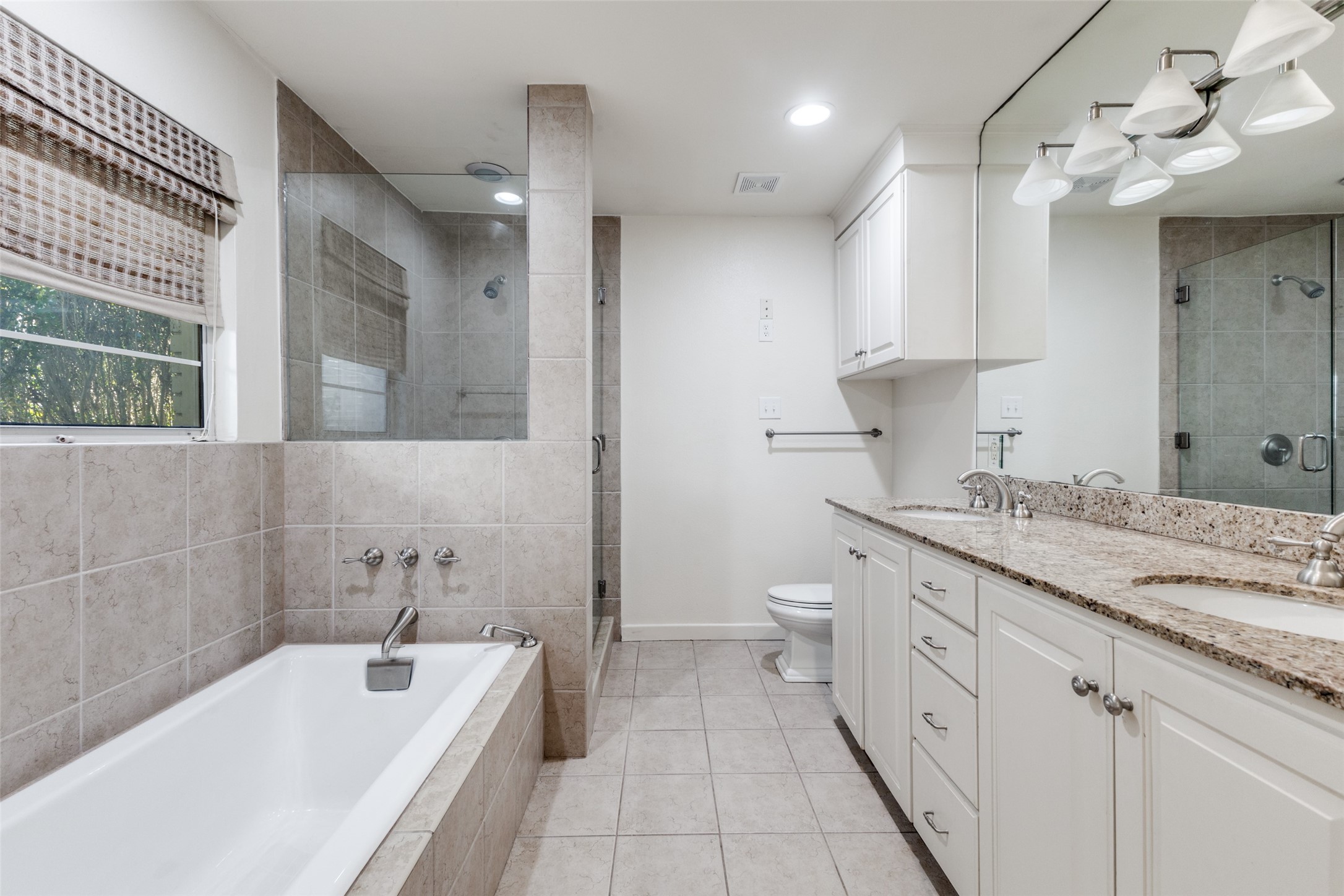 3224 Villanova Street