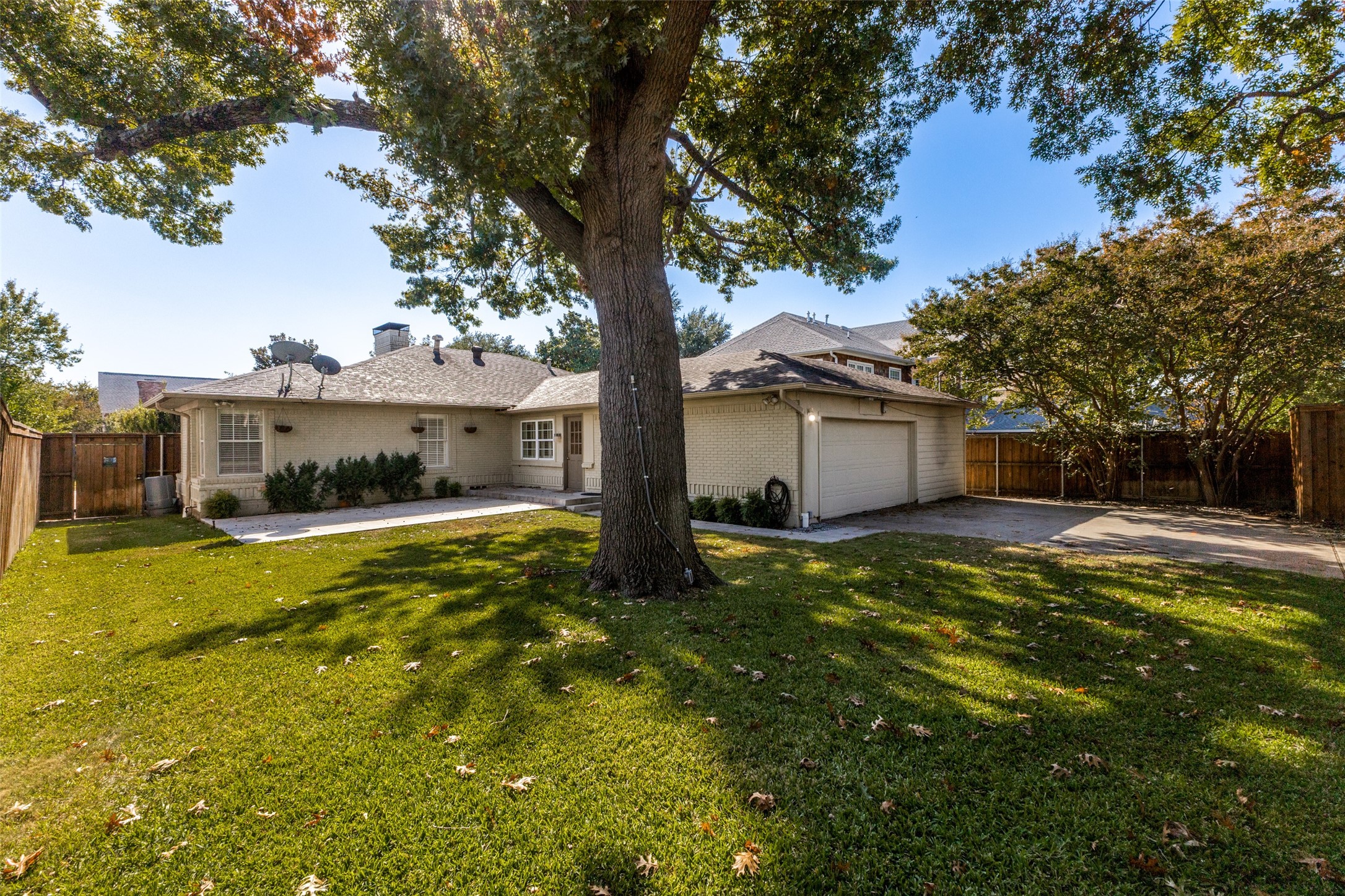 3224 Villanova Street