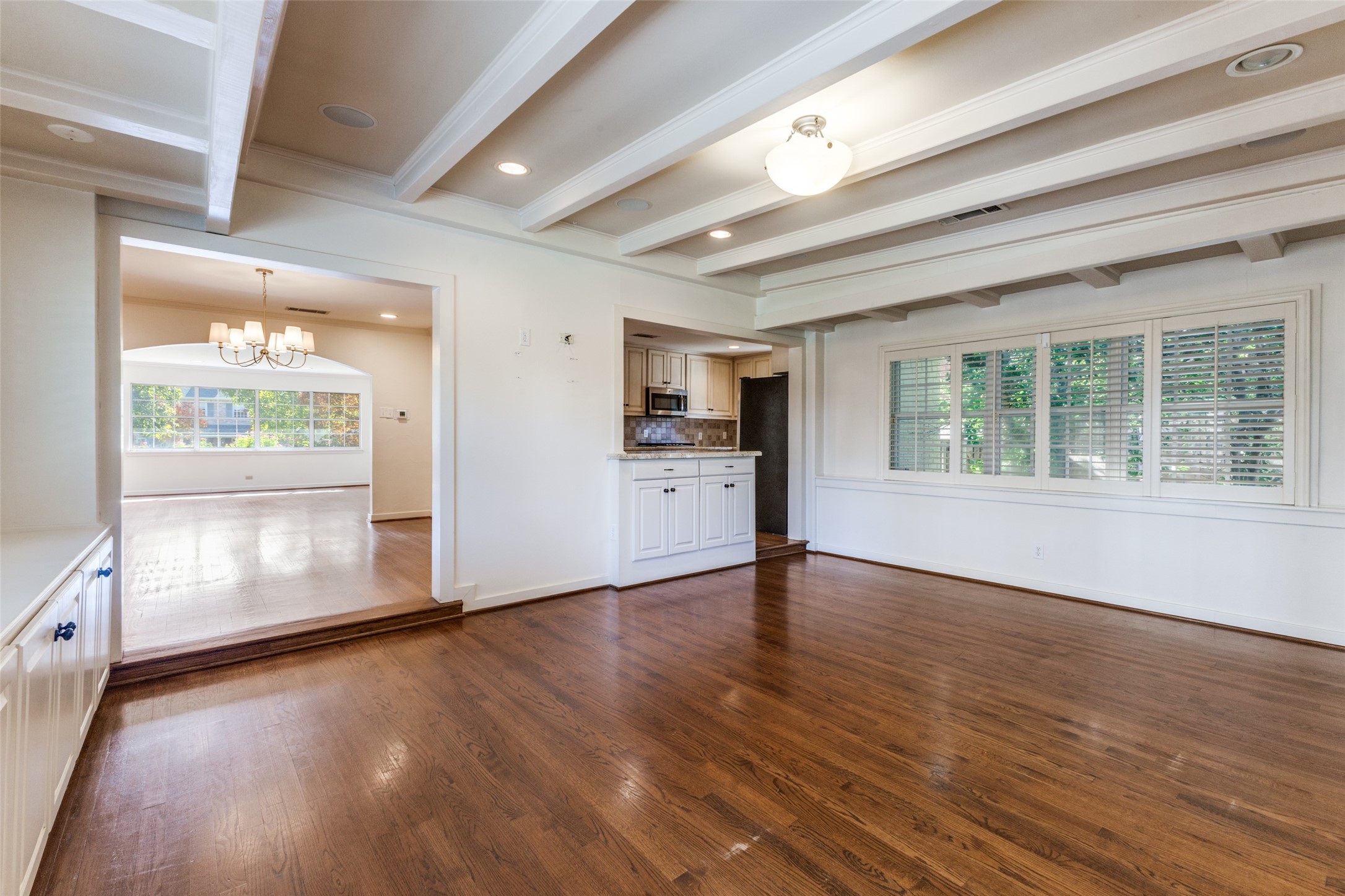 3224 Villanova Street