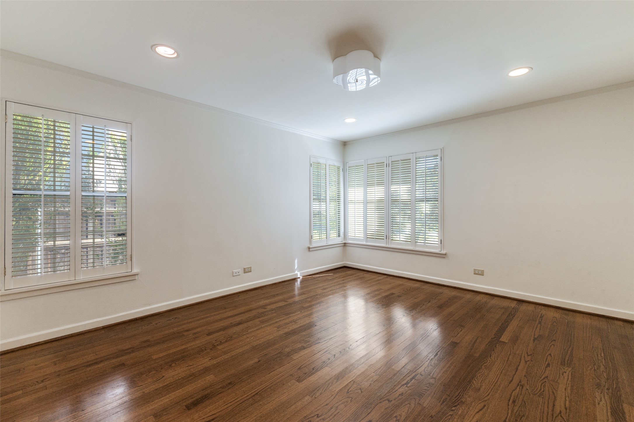 3224 Villanova Street