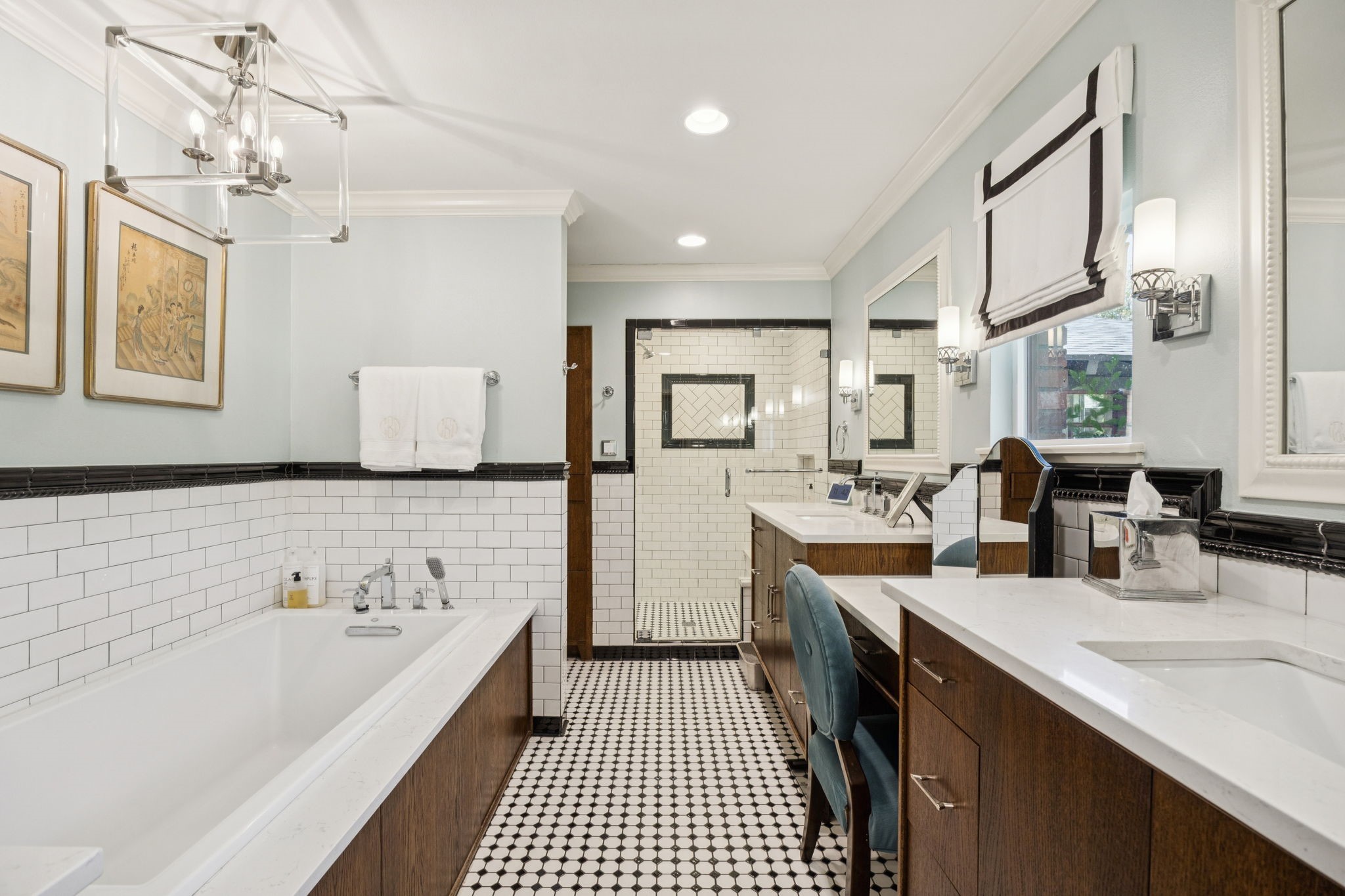 4549 Walnut Hill Lane