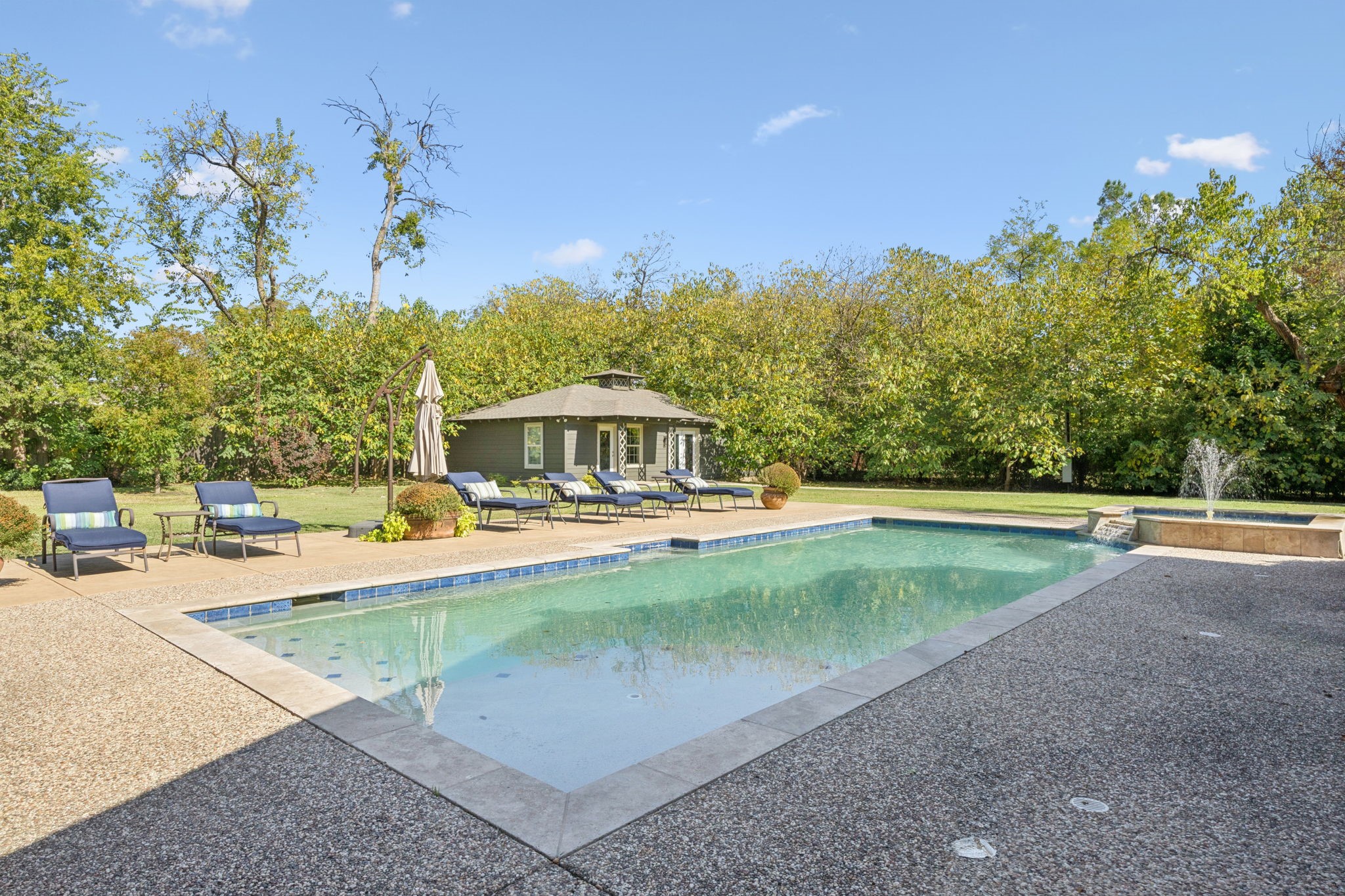 4549 Walnut Hill Lane