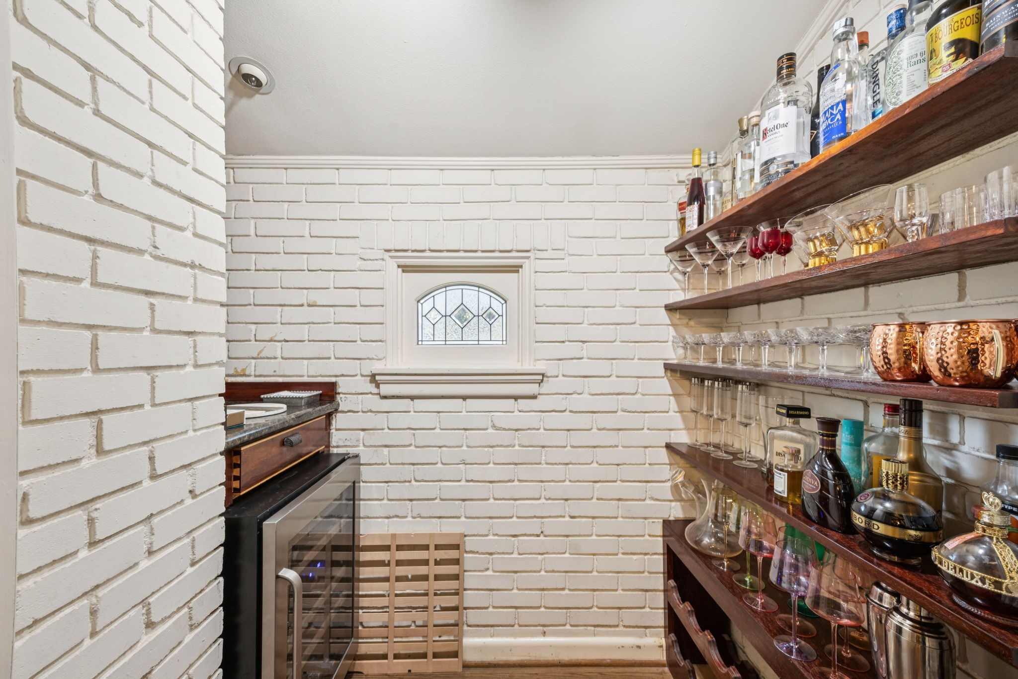 4549 Walnut Hill Lane