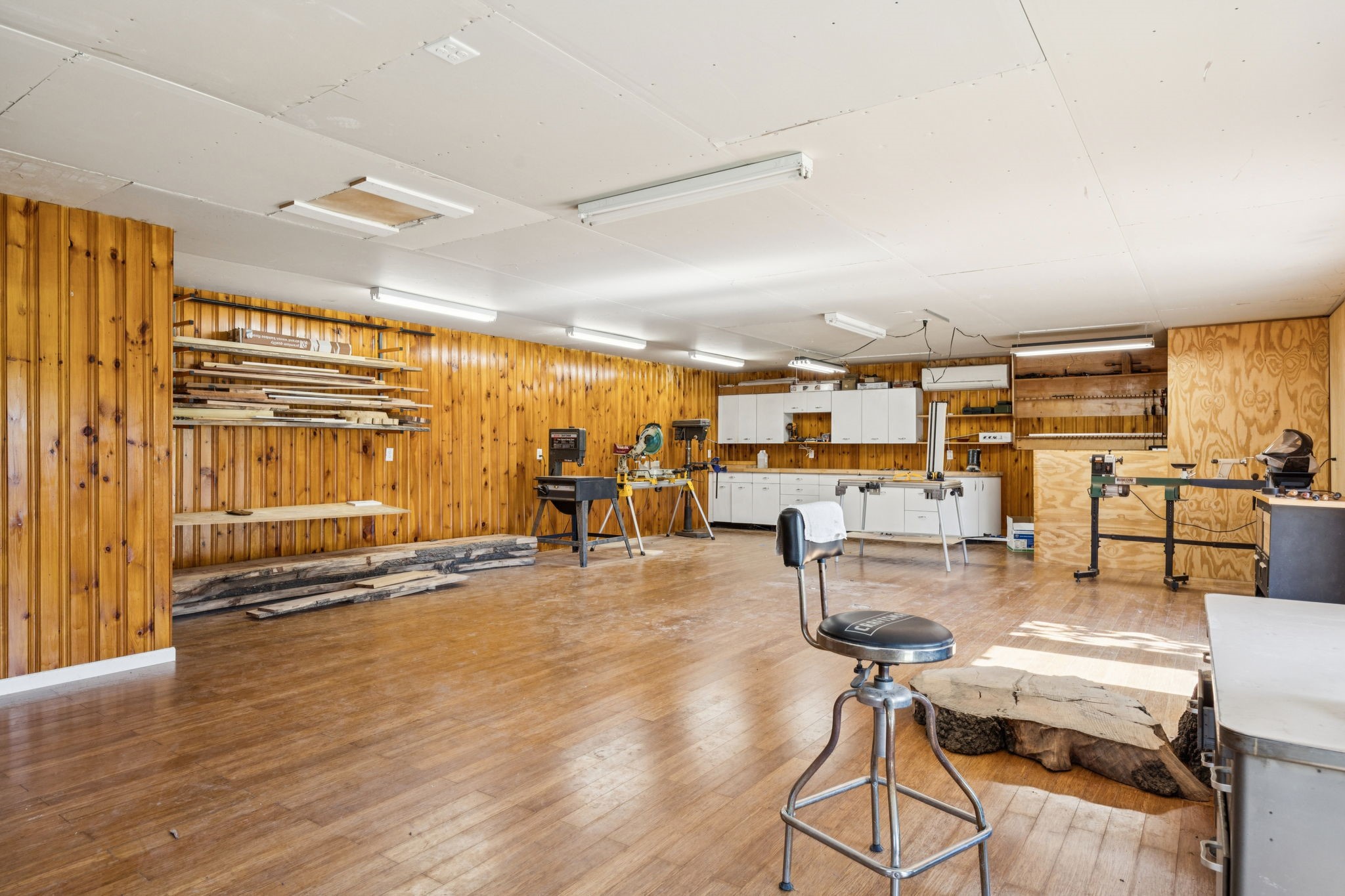 4549 Walnut Hill Lane